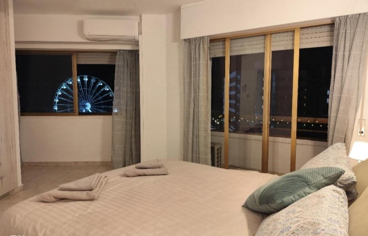 Marina View Seaside Apartment Larnaca